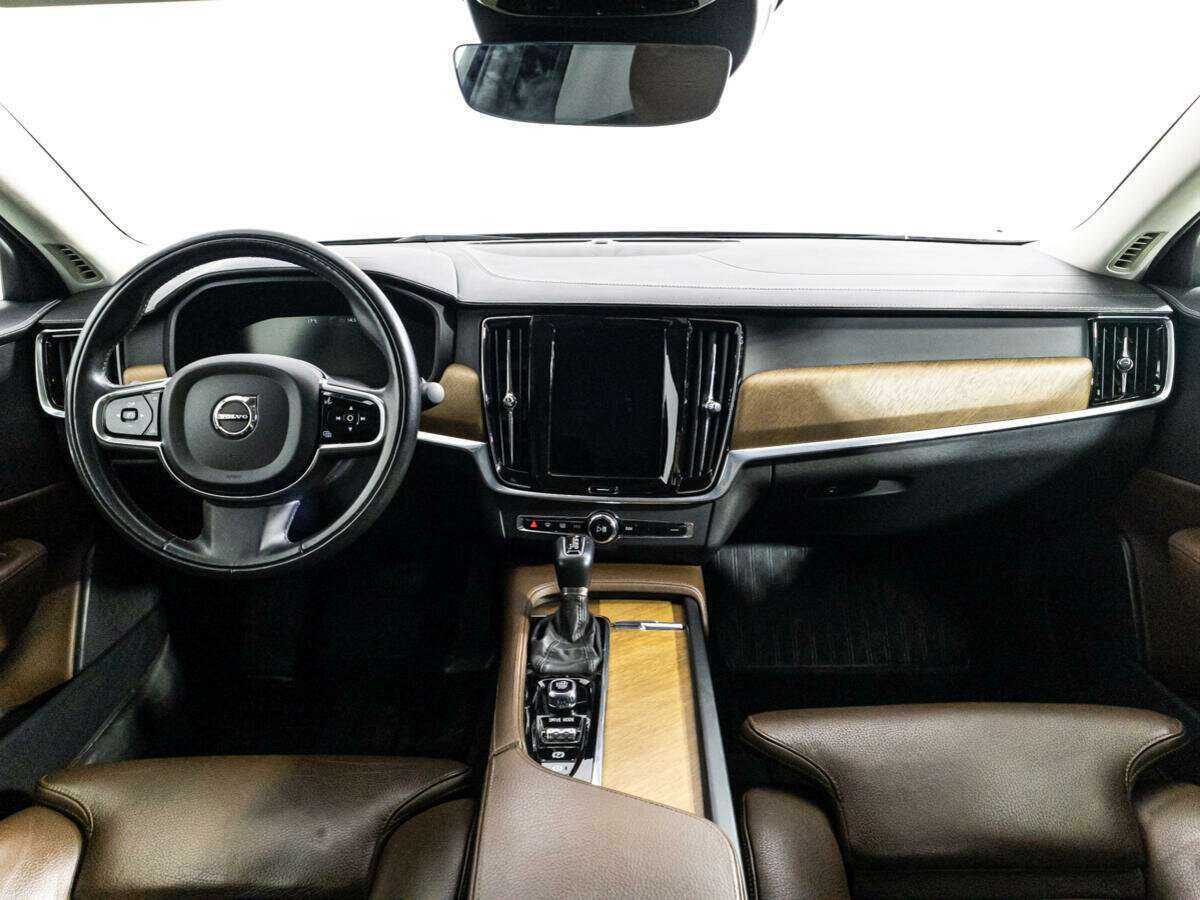 Volvo S90 2019 года с пробегом. Фото: #12