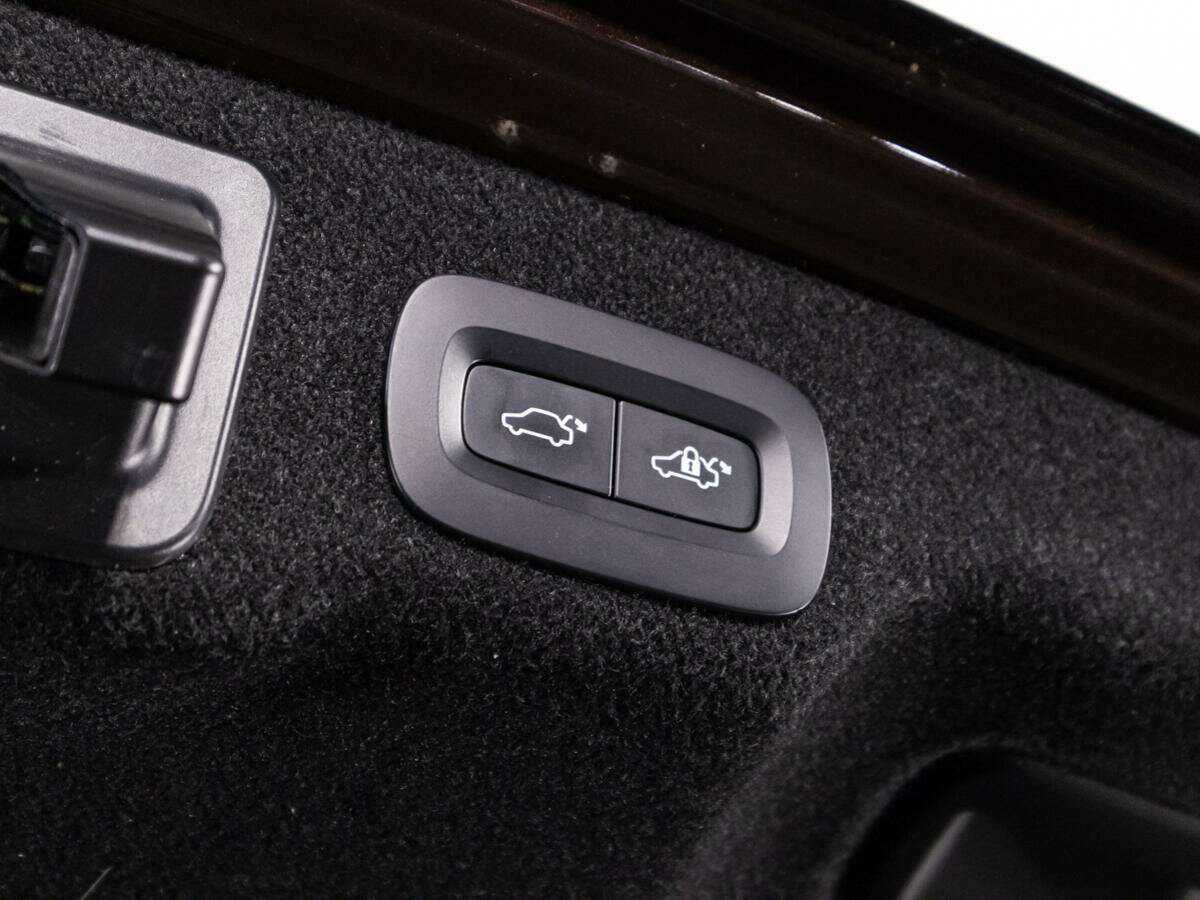 Volvo S90 2019 года с пробегом. Фото: #14