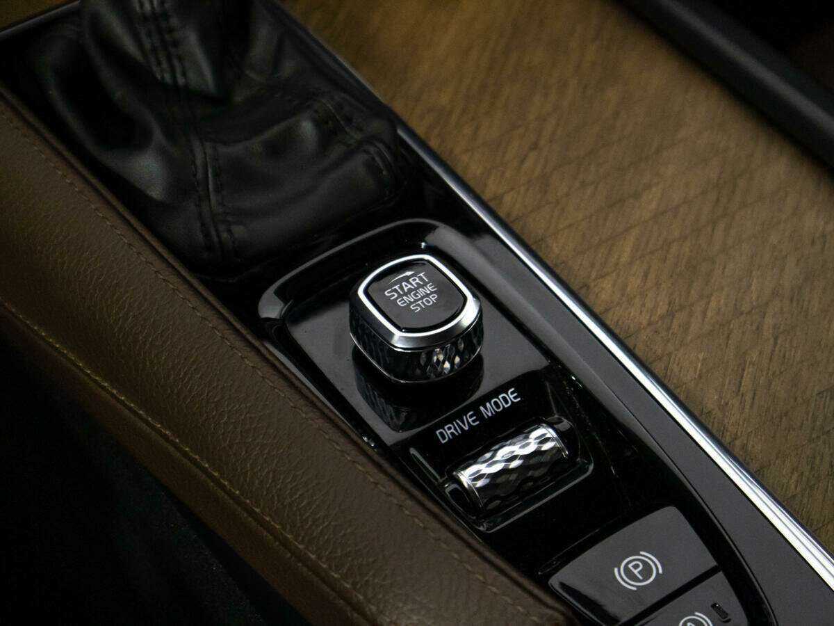 Volvo S90 2019 года с пробегом. Фото: #17