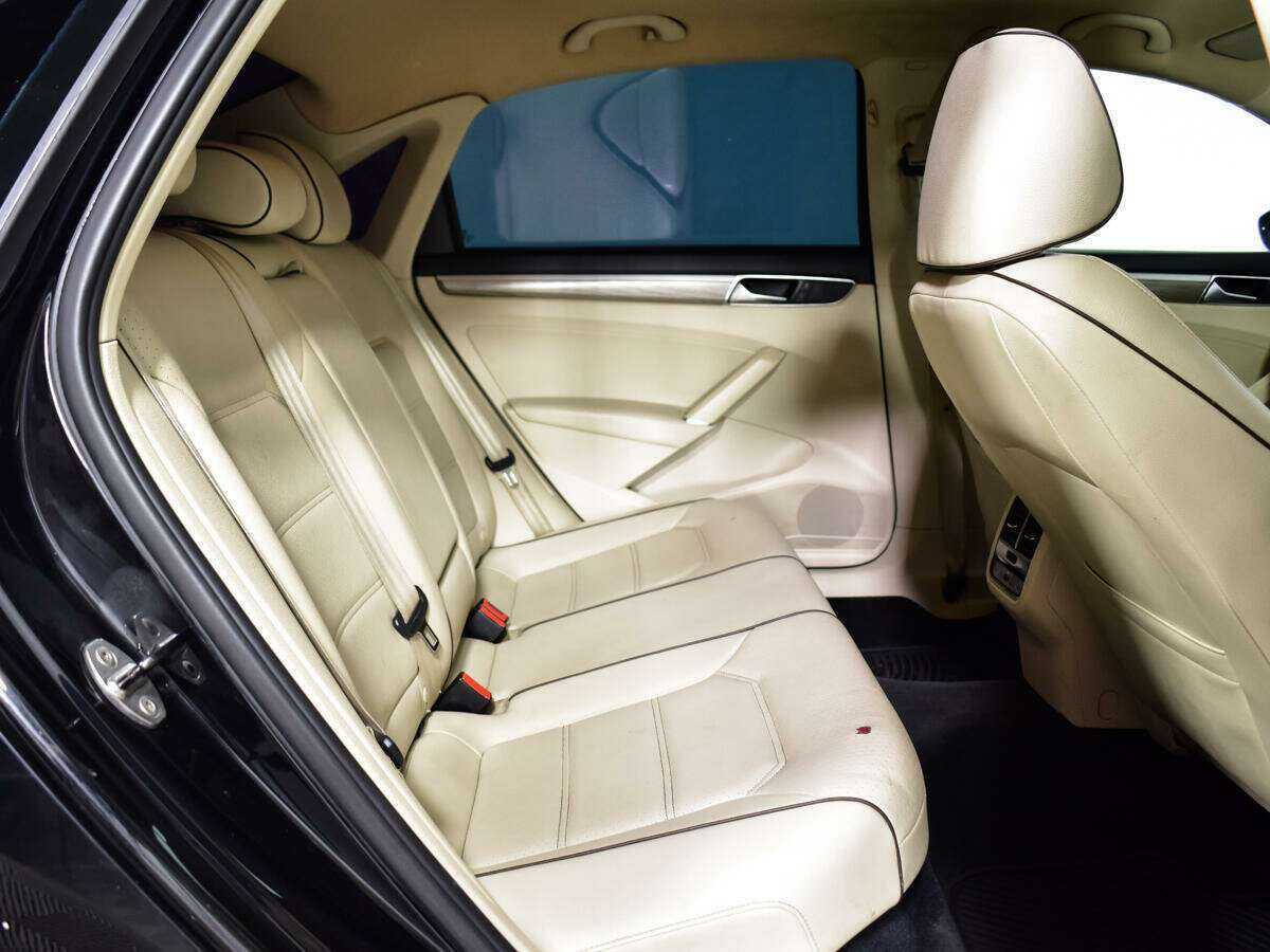 Volkswagen Passat 2016 года с пробегом. Фото: #9