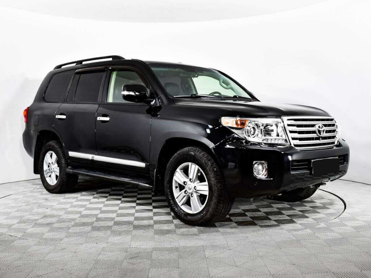 Toyota Land Cruiser 2012 года с пробегом. Фото: #2