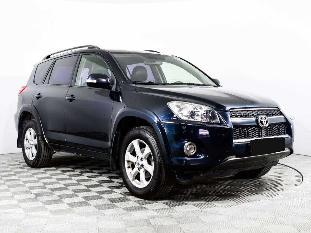 Toyota RAV4 2010 года с пробегом. Фото: #2