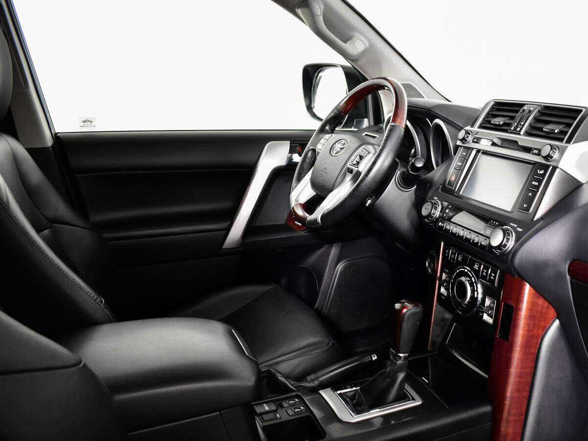 Toyota Land Cruiser Prado 2015 года с пробегом. Фото: #8
