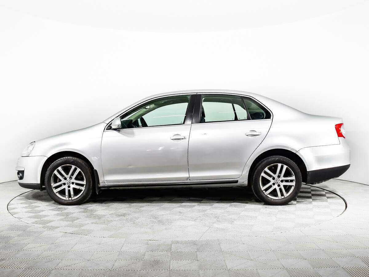 Volkswagen Jetta 2010 года с пробегом. Фото: #7