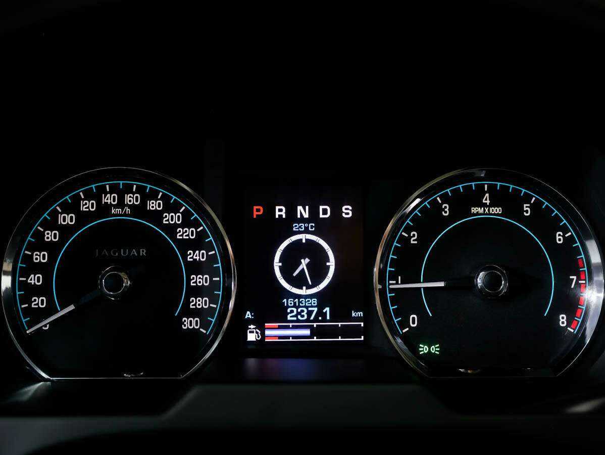 Jaguar XF 2013 года с пробегом. Фото: #9