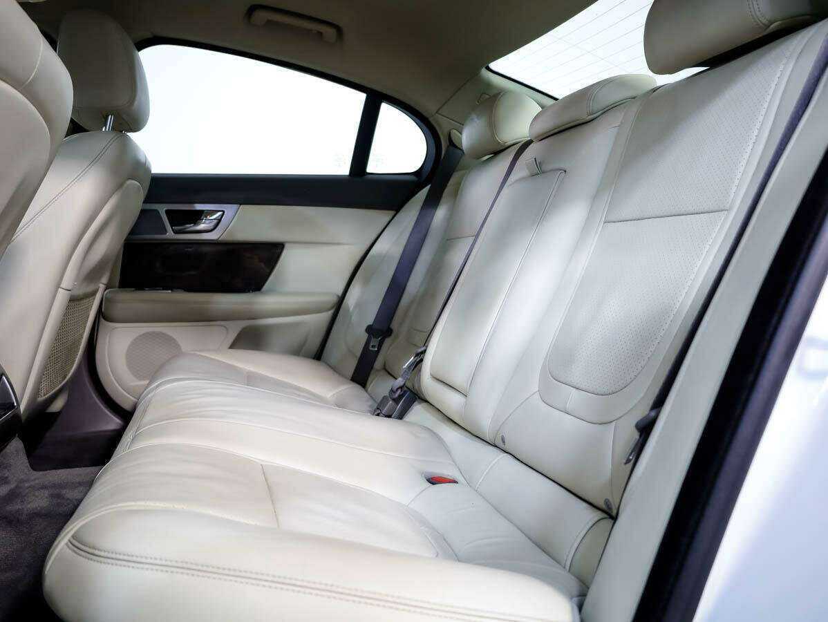 Jaguar XF 2013 года с пробегом. Фото: #11