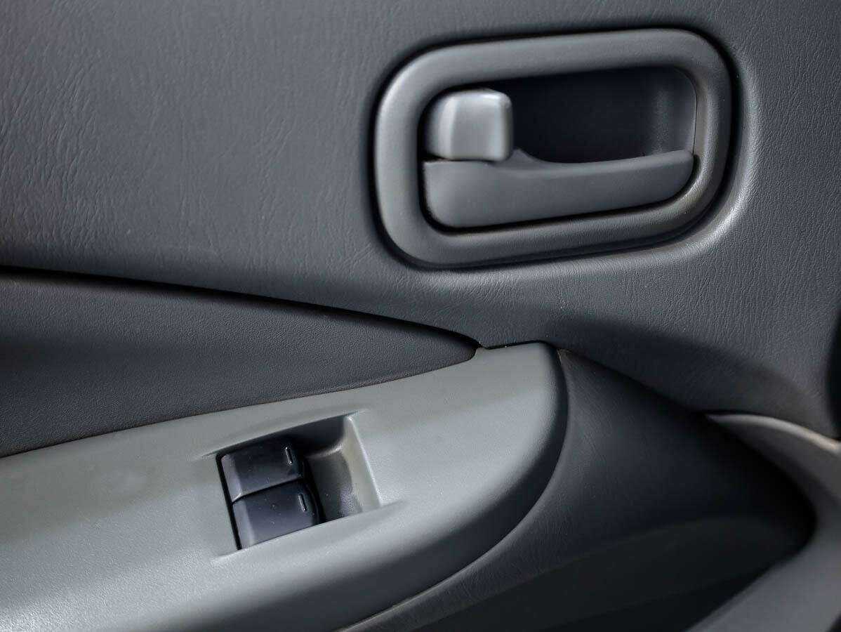 Nissan Almera Classic 2010 года с пробегом. Фото: #12