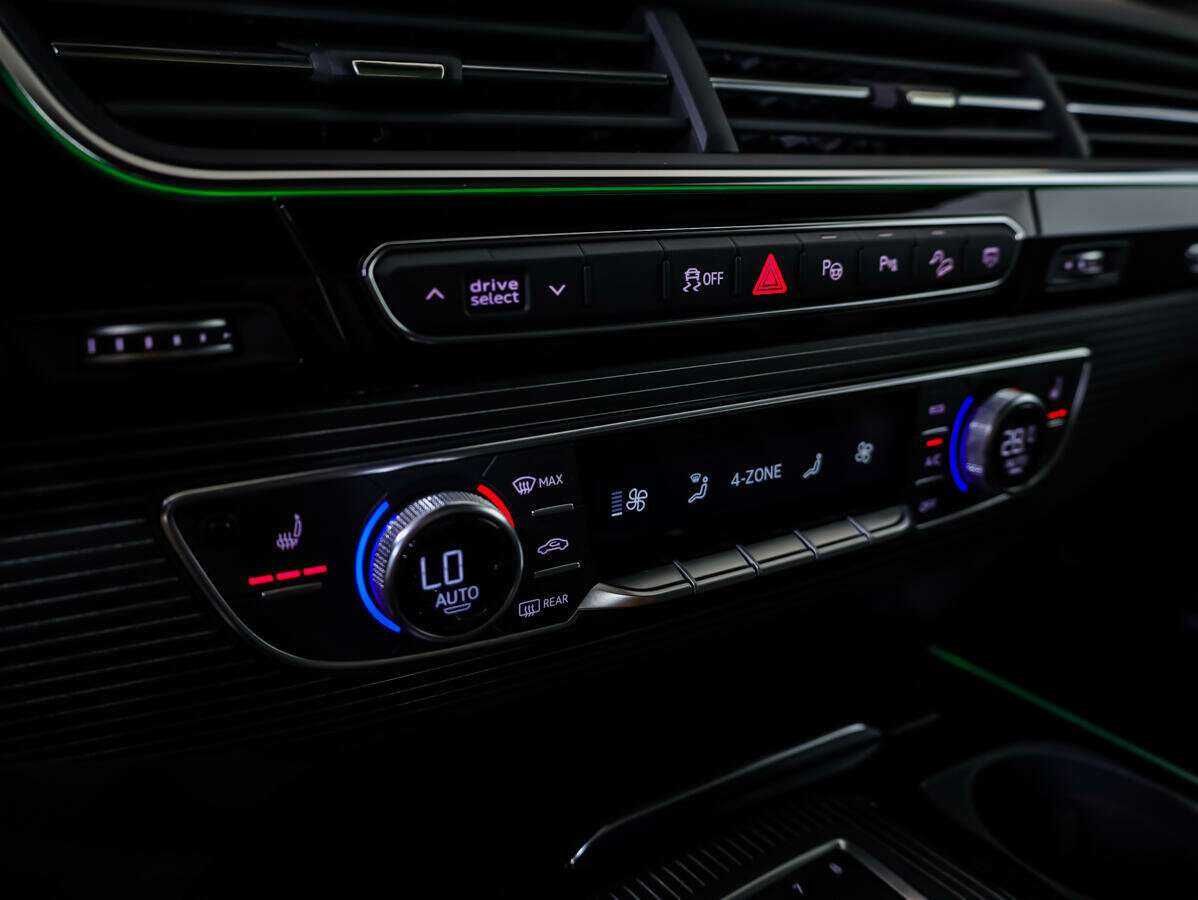 Audi Q7 2019 года с пробегом. Фото: #13