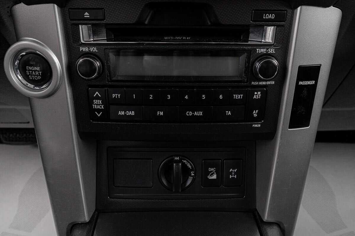 Toyota Land Cruiser Prado 2010 года с пробегом. Фото: #13