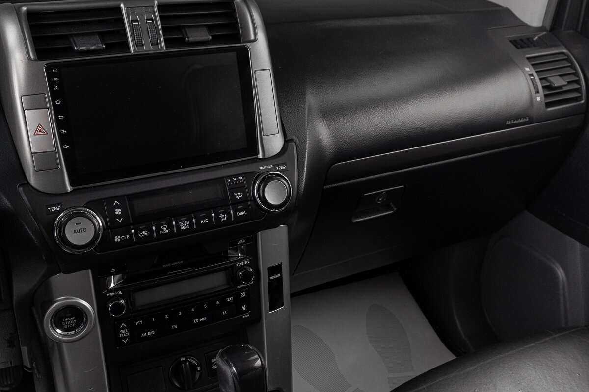 Toyota Land Cruiser Prado 2010 года с пробегом. Фото: #18