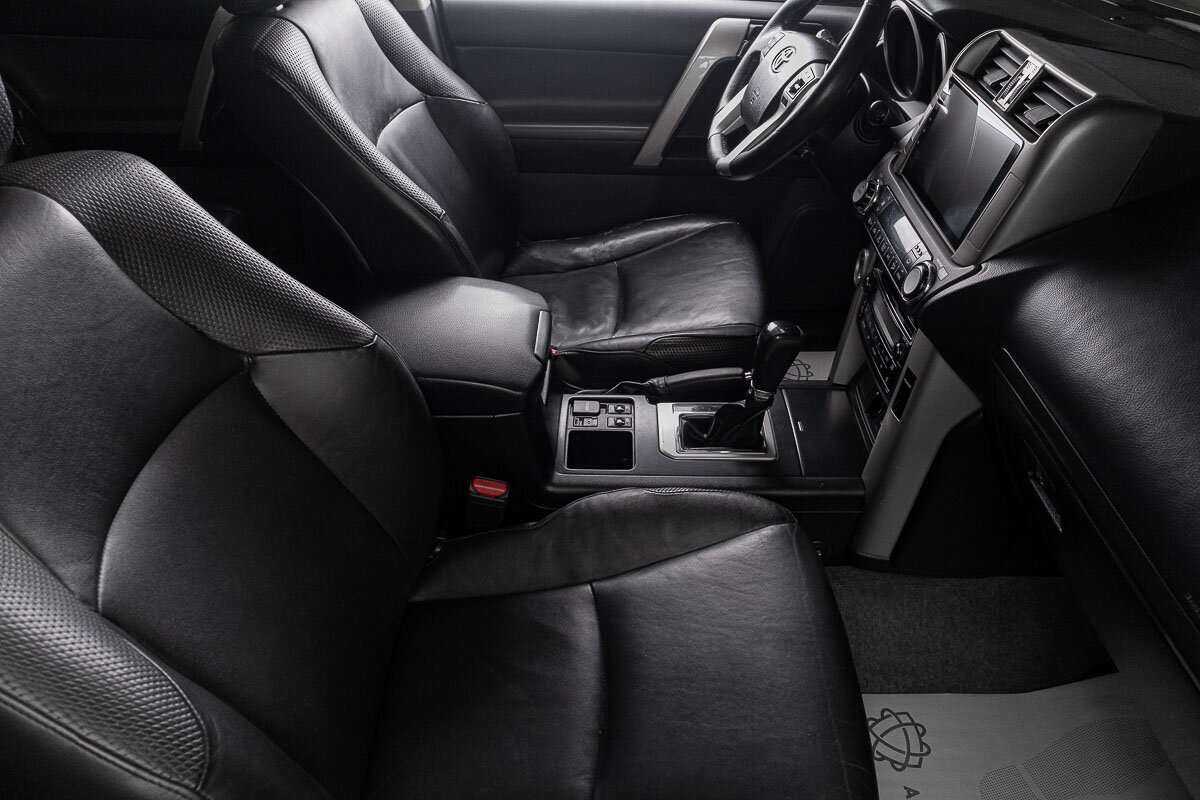 Toyota Land Cruiser Prado 2010 года с пробегом. Фото: #20