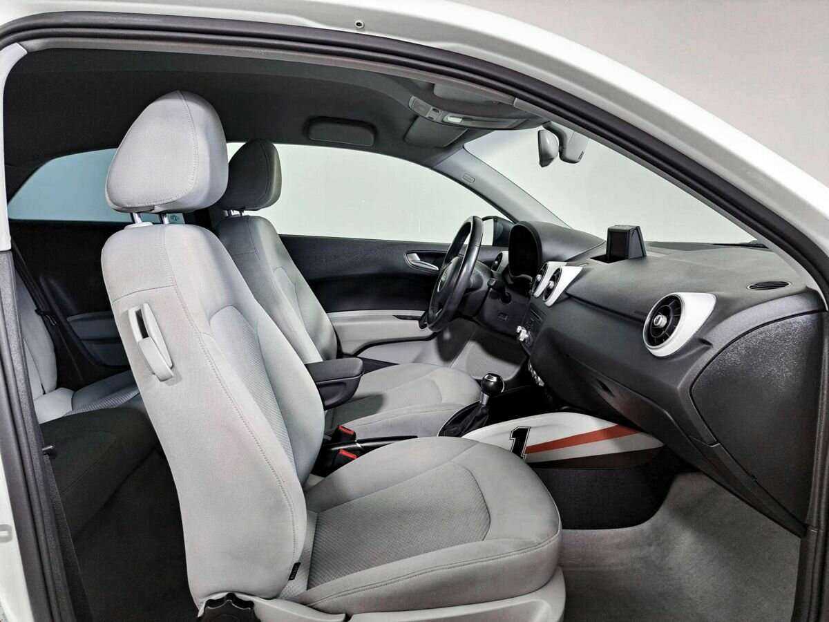 Audi A1 2011 года с пробегом. Фото: #8