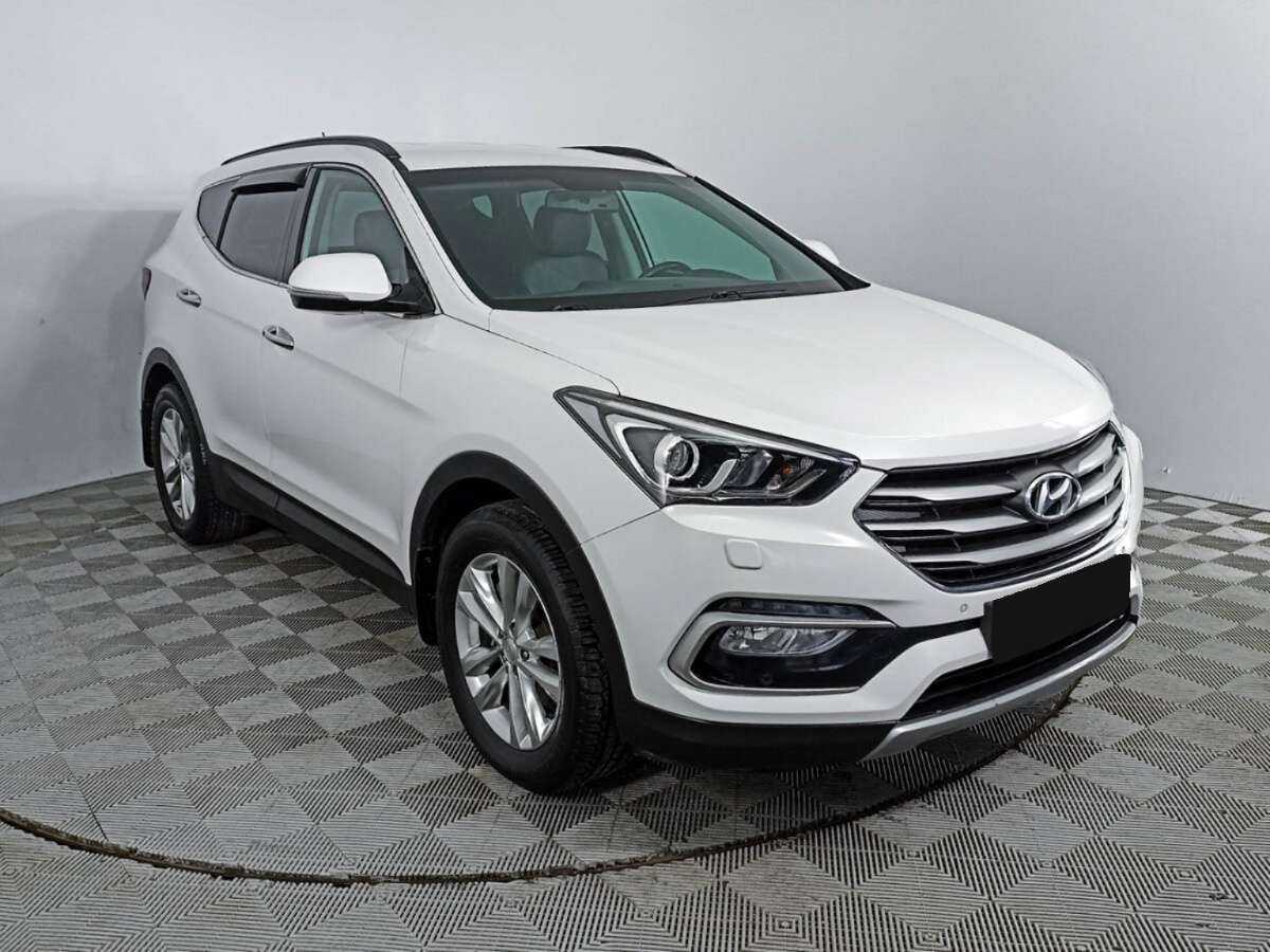 Hyundai Santa Fe 2016 года с пробегом. Фото: #2