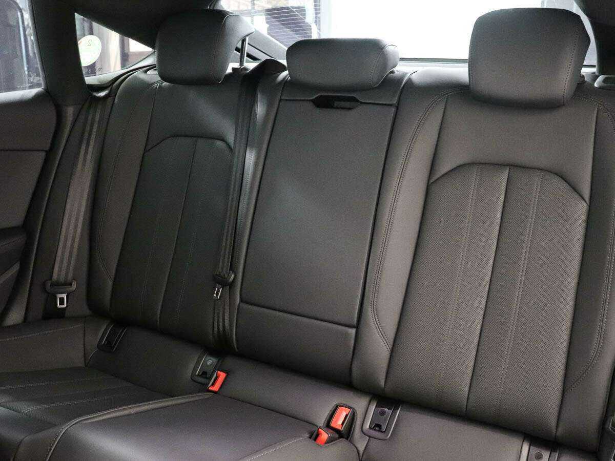 Audi A5 2022 года с пробегом. Фото: #11