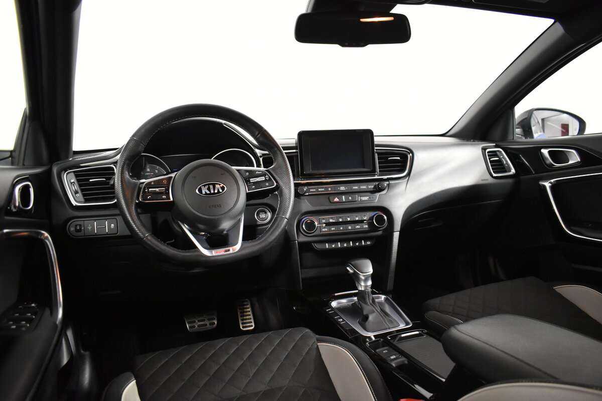 Kia Proceed 2019 года с пробегом. Фото: #10