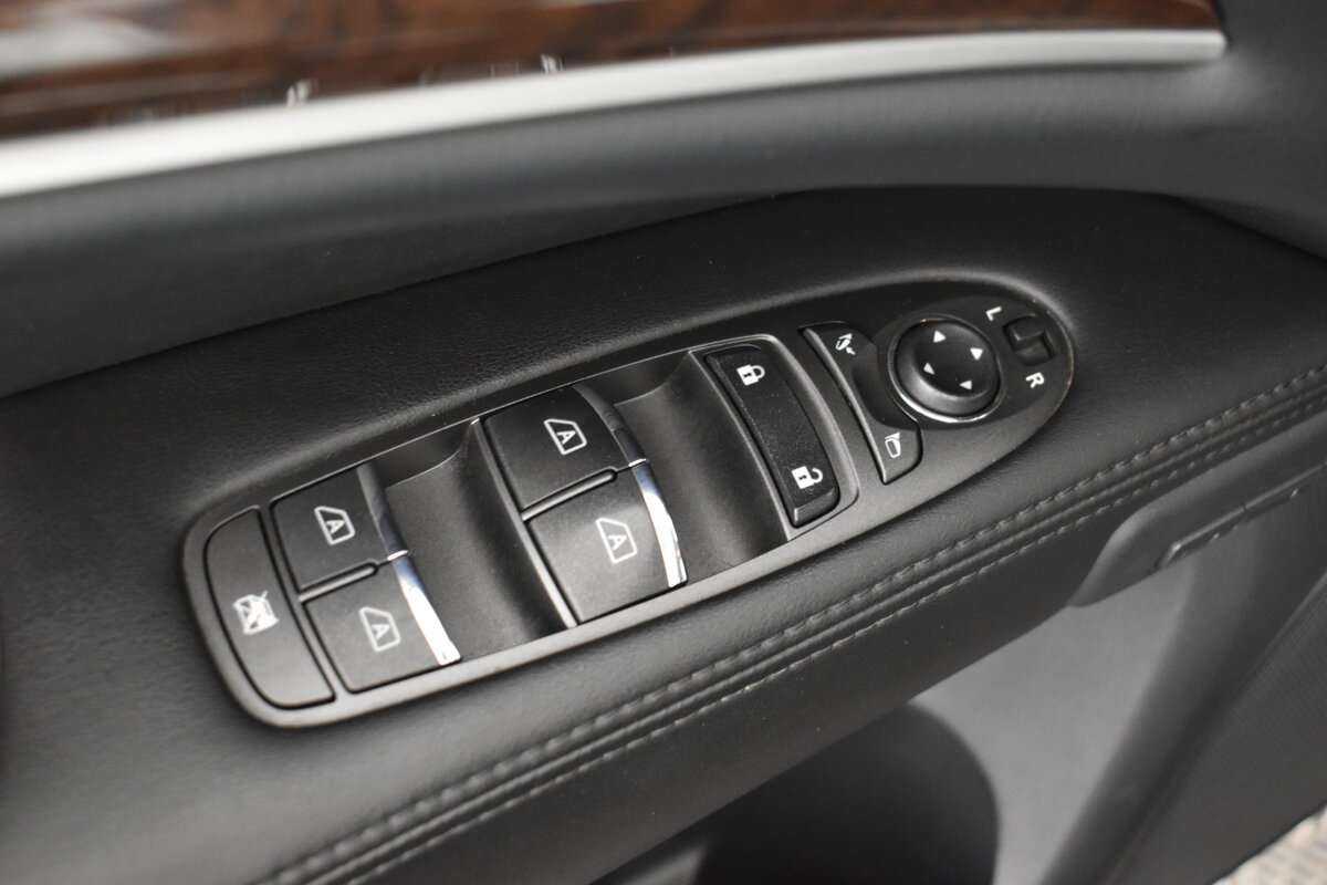 Infiniti QX60 2015 года с пробегом. Фото: #8