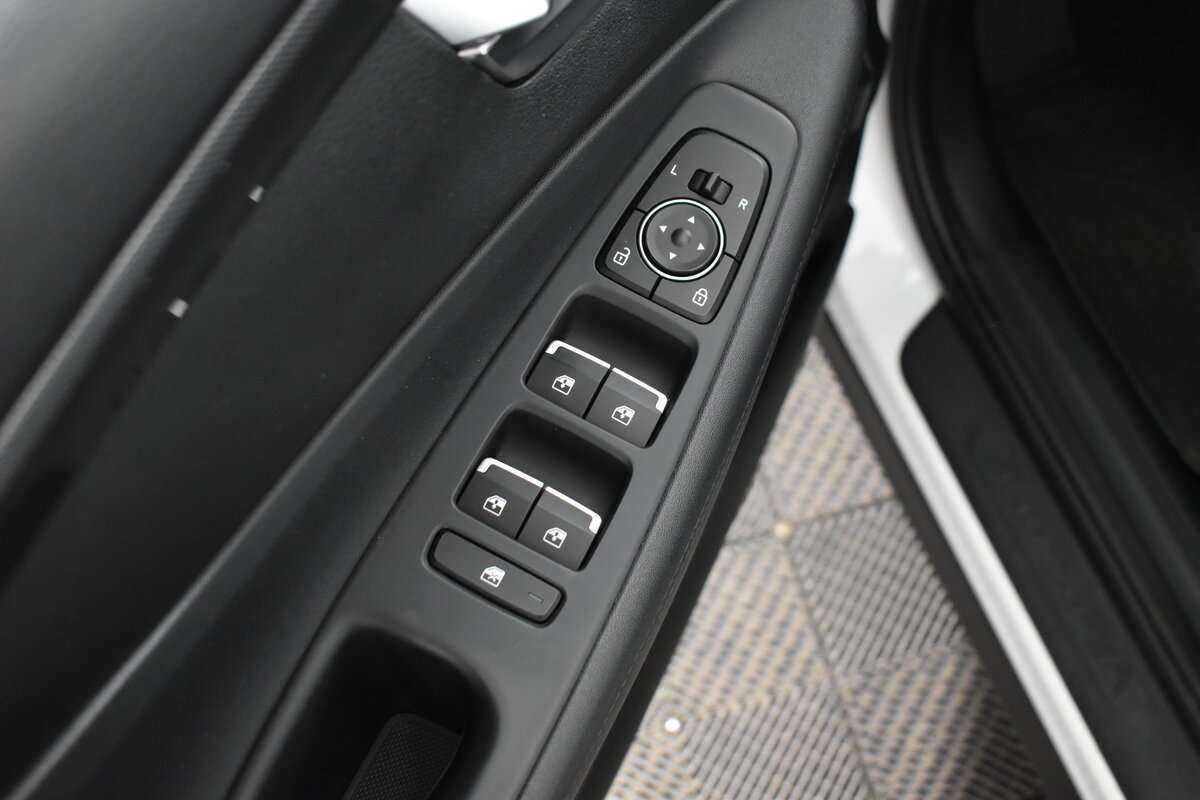 Hyundai Santa Fe 2021 года с пробегом. Фото: #8