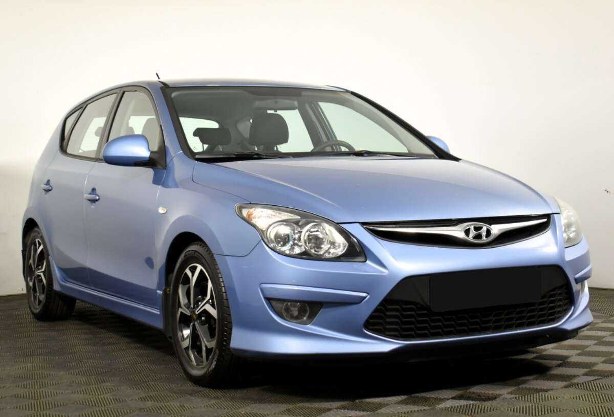Hyundai i30 2011 года с пробегом. Фото: #2