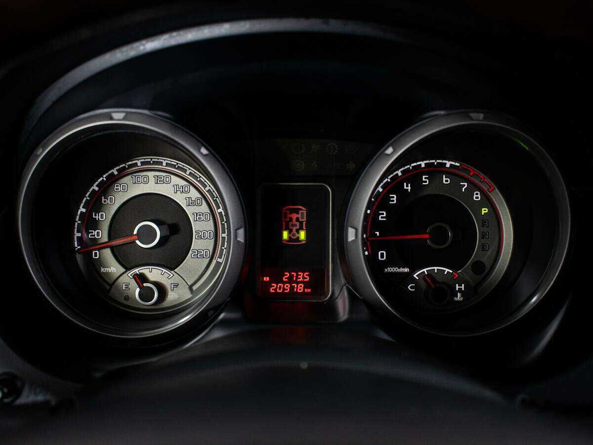 Mitsubishi Pajero 2019 года с пробегом. Фото: #11