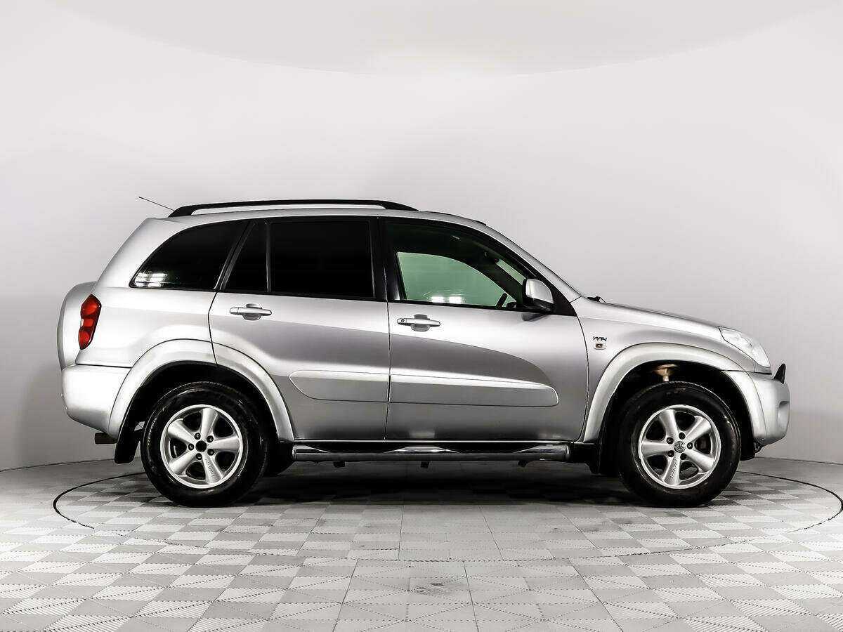 Toyota RAV4 2005 года с пробегом. Фото: #3