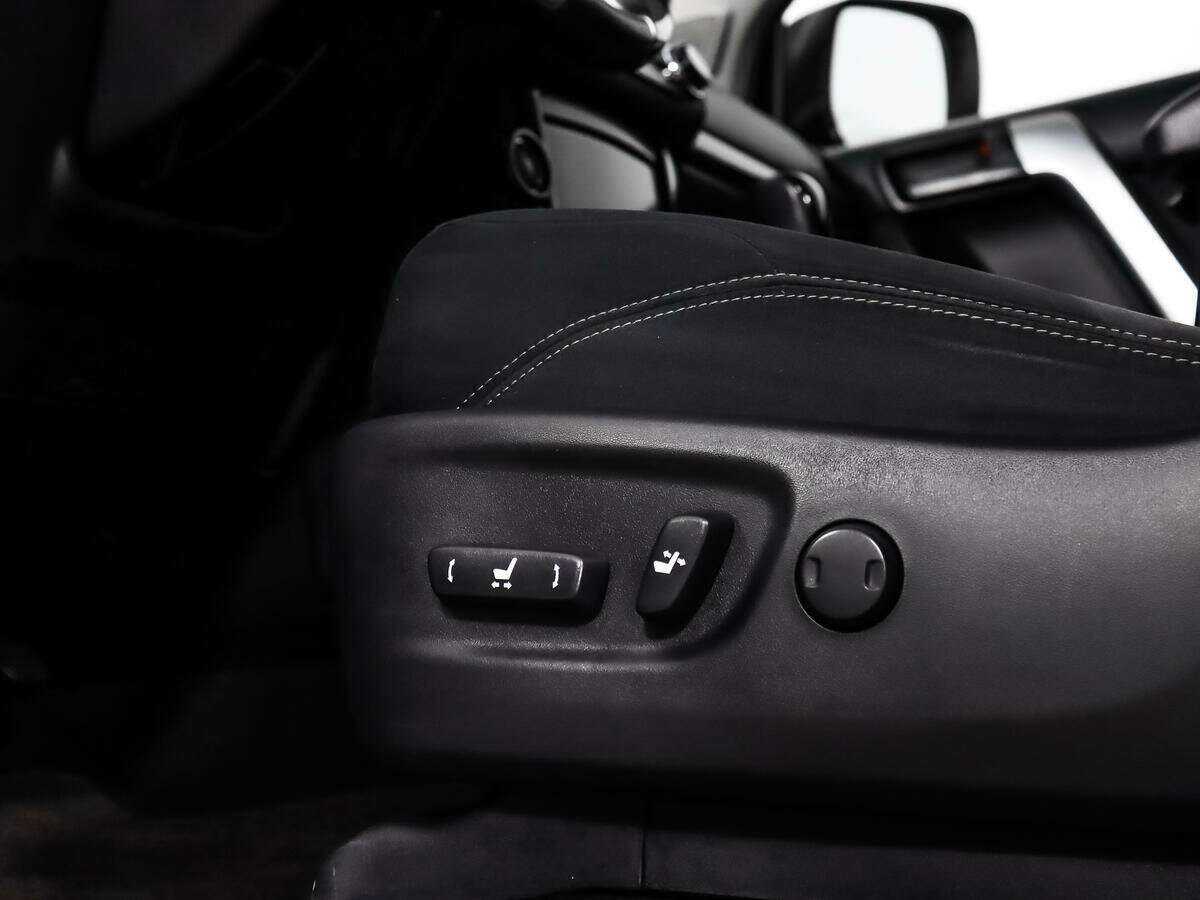 Toyota Land Cruiser Prado 2015 года с пробегом. Фото: #7