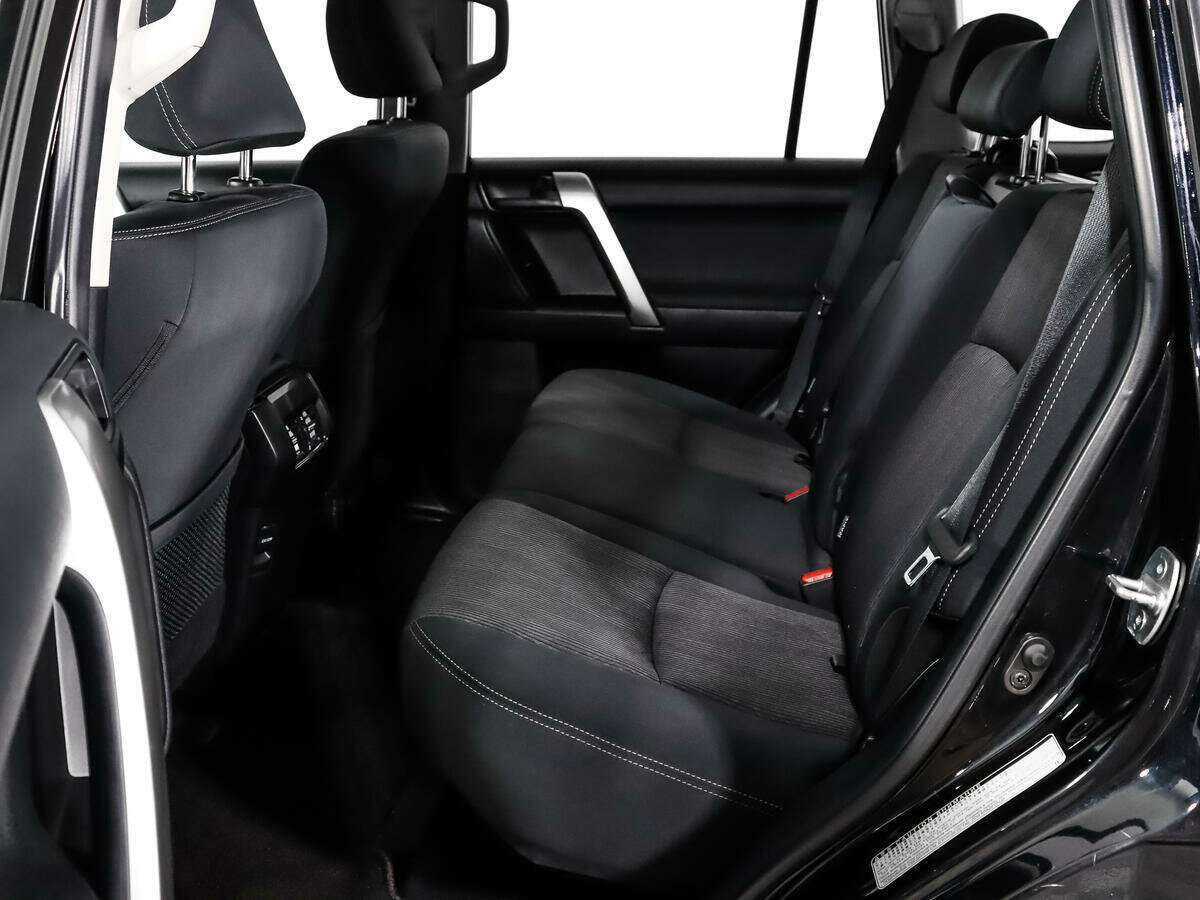 Toyota Land Cruiser Prado 2015 года с пробегом. Фото: #9