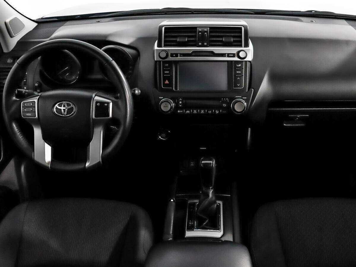 Toyota Land Cruiser Prado 2015 года с пробегом. Фото: #11