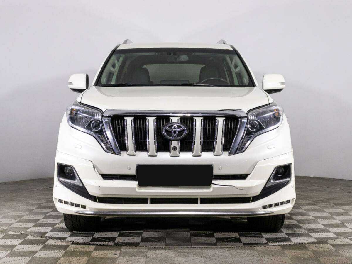 Toyota Land Cruiser Prado 2015 года с пробегом. Фото: #1