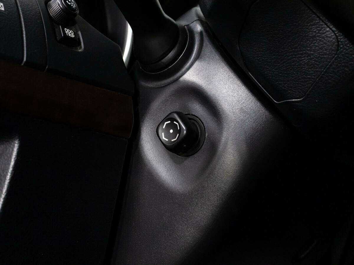 Toyota Land Cruiser Prado 2015 года с пробегом. Фото: #16