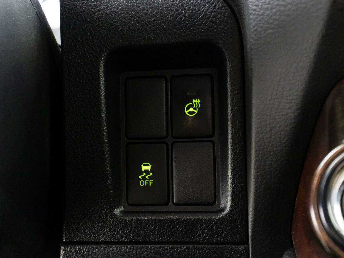 Toyota Land Cruiser Prado 2015 года с пробегом. Фото: #25