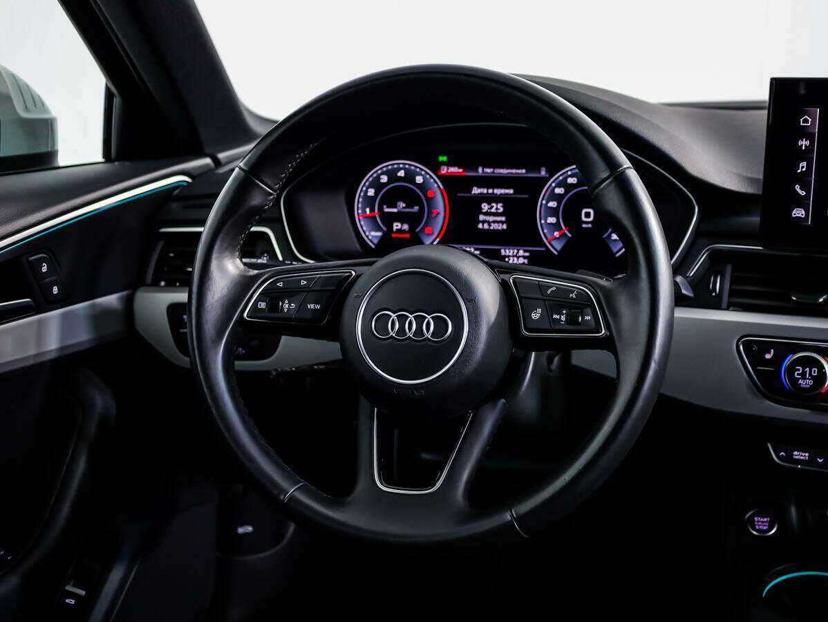Audi A4 2021 года с пробегом. Фото: #9