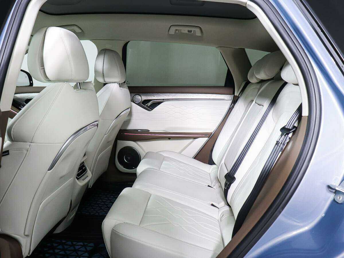 Voyah Free 2022 года с пробегом. Фото: #9