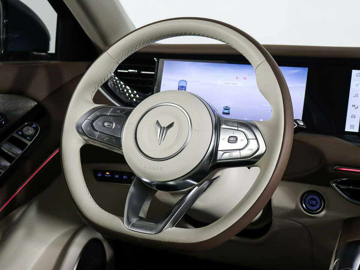 Voyah Free 2022 года с пробегом. Фото: #12