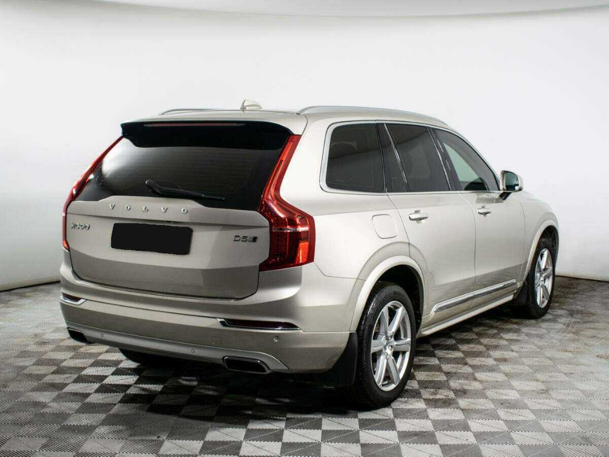 Volvo XC90 2015 года с пробегом. Фото: #3