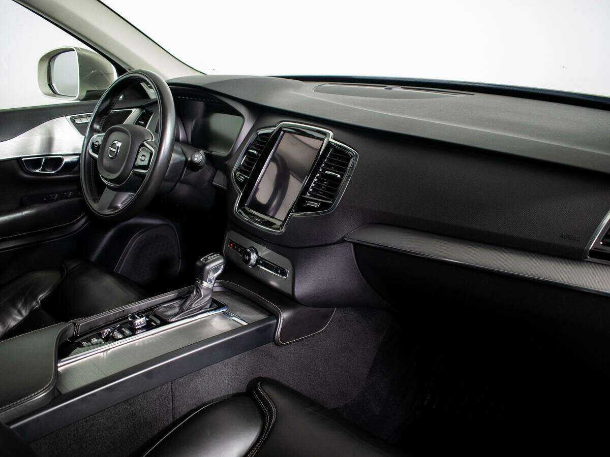 Volvo XC90 2015 года с пробегом. Фото: #6