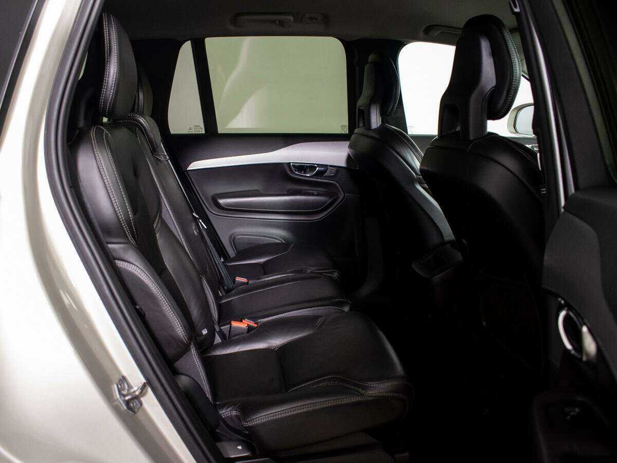 Volvo XC90 2015 года с пробегом. Фото: #7