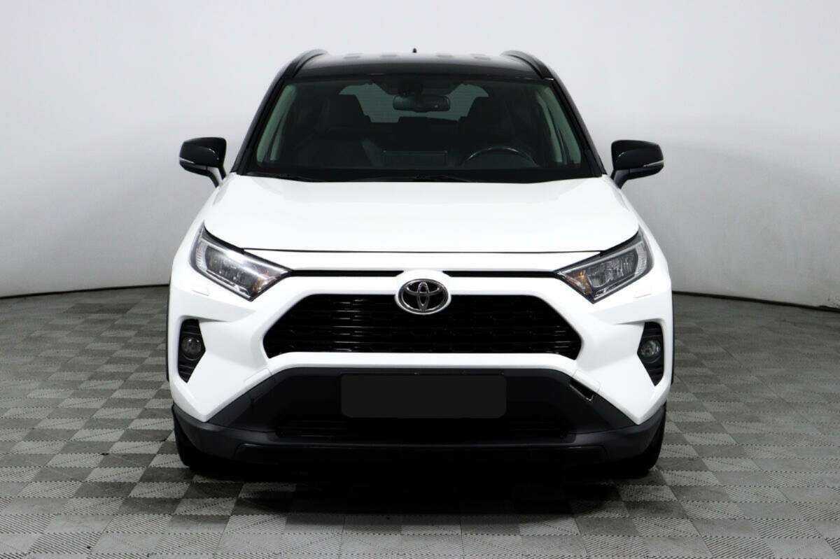 Toyota RAV4 2020 года с пробегом. Фото: #1