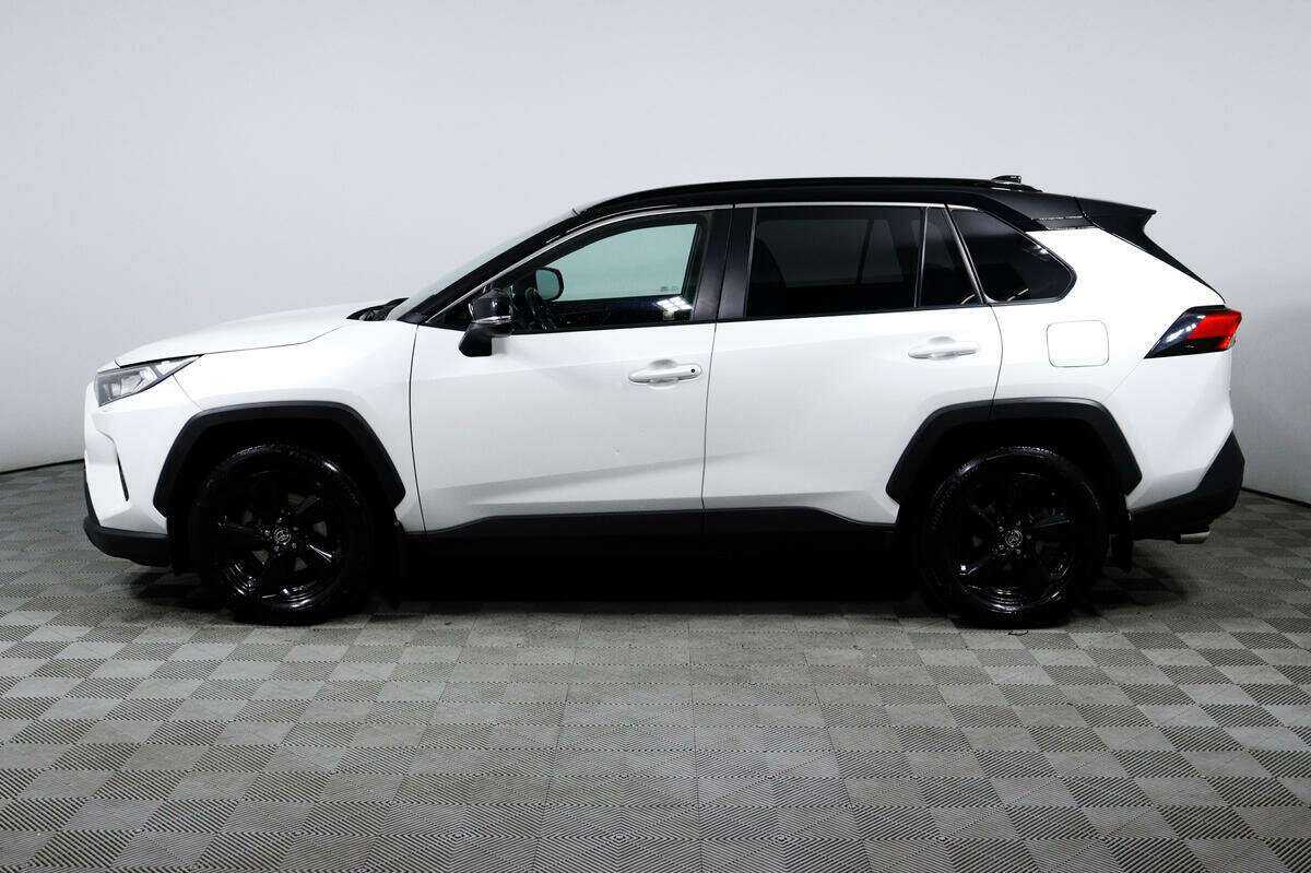 Toyota RAV4 2020 года с пробегом. Фото: #7