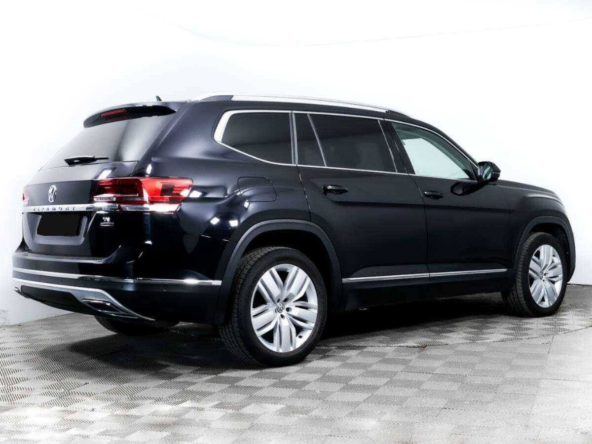 Volkswagen Teramont 2018 года с пробегом. Фото: #2