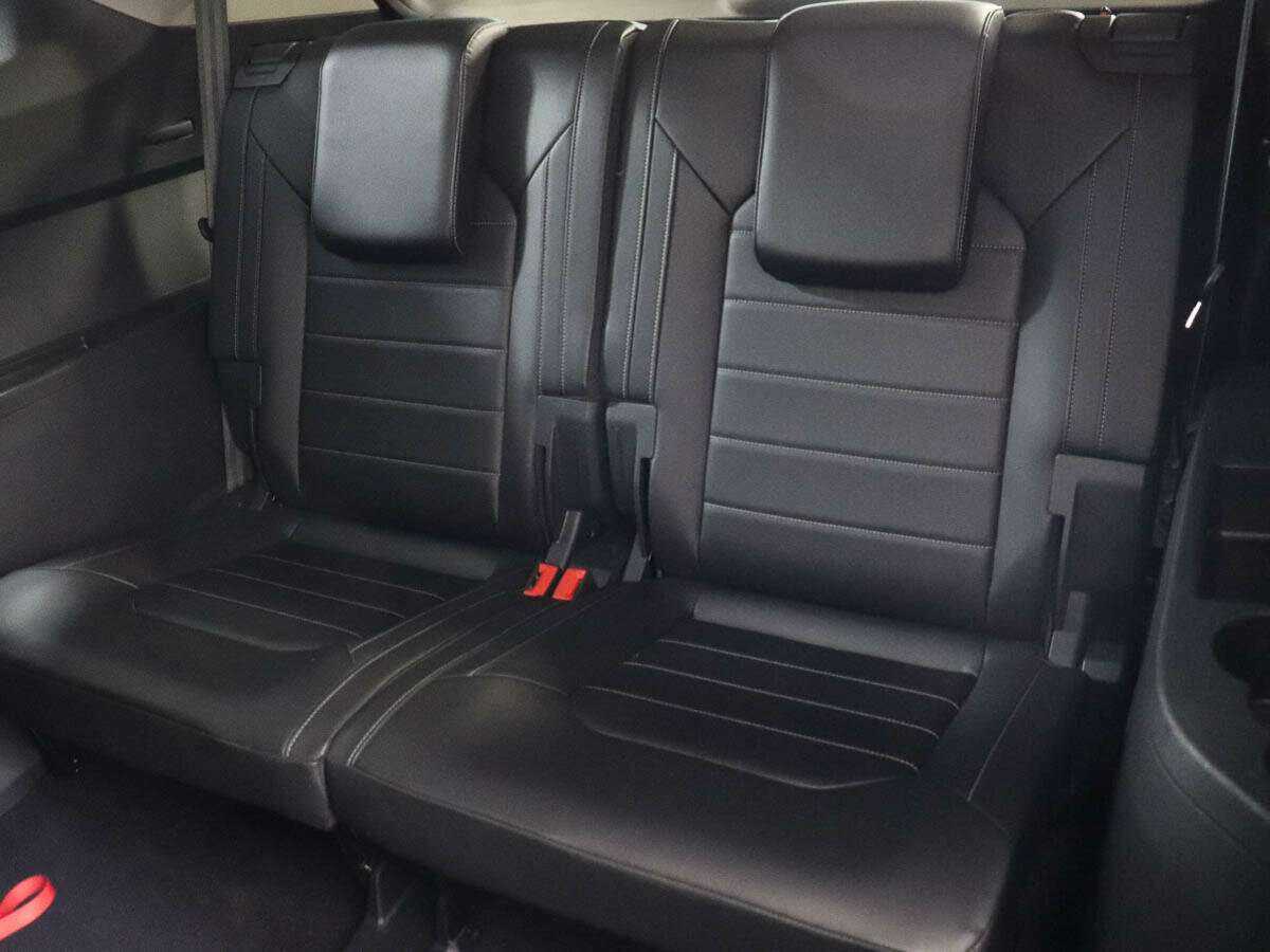 Volkswagen Teramont 2018 года с пробегом. Фото: #8