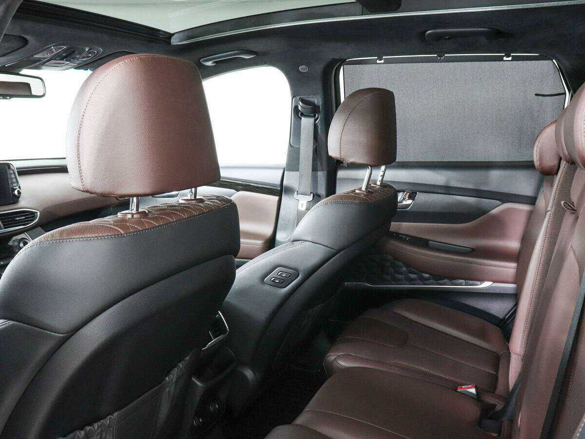 Hyundai Santa Fe 2019 года с пробегом. Фото: #11