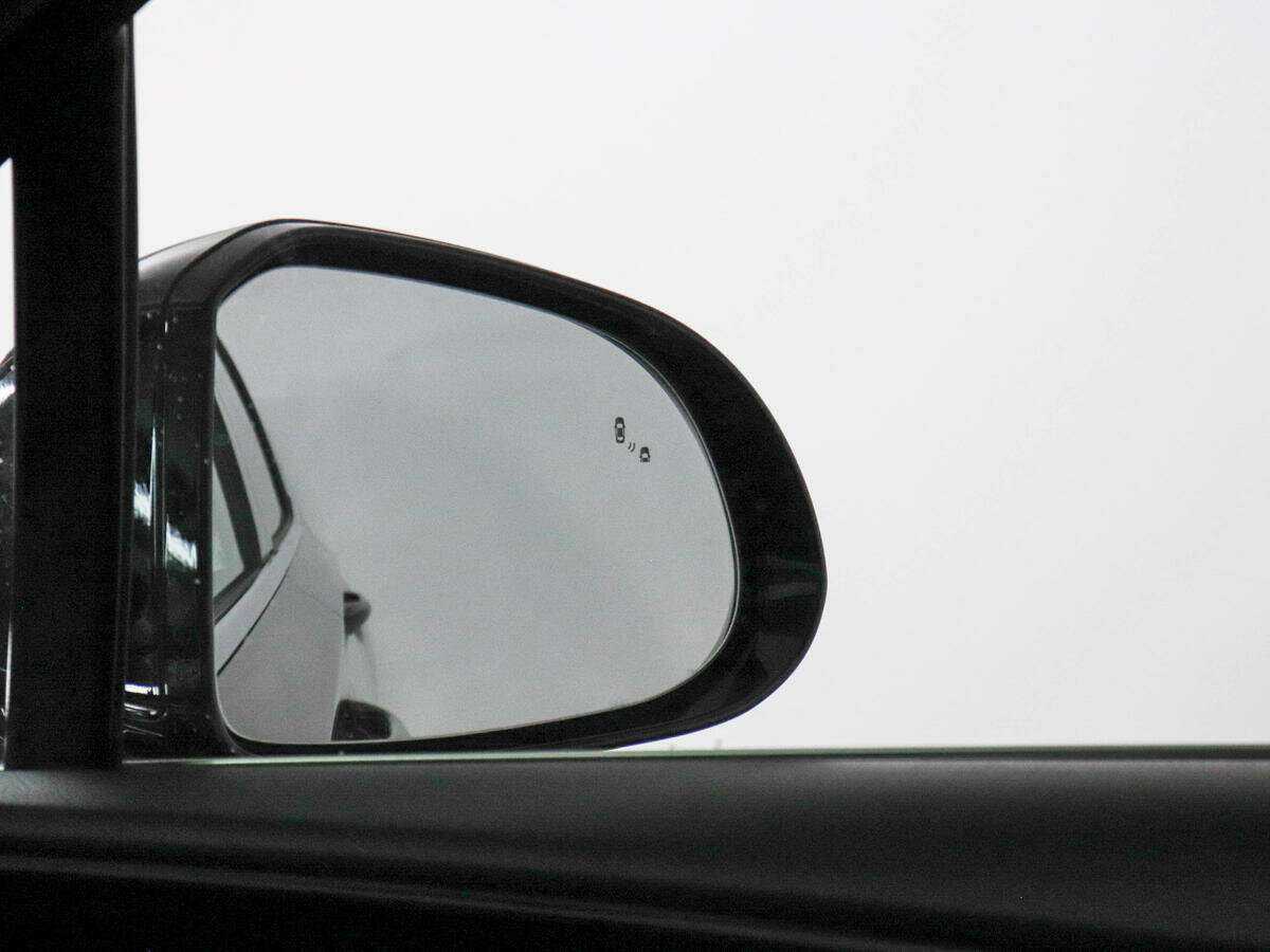 Hyundai Santa Fe 2019 года с пробегом. Фото: #13