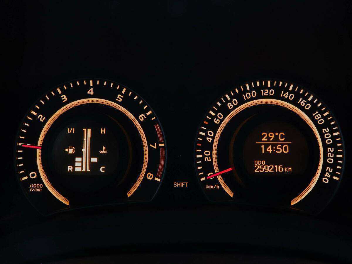 Toyota Auris 2007 года с пробегом. Фото: #10