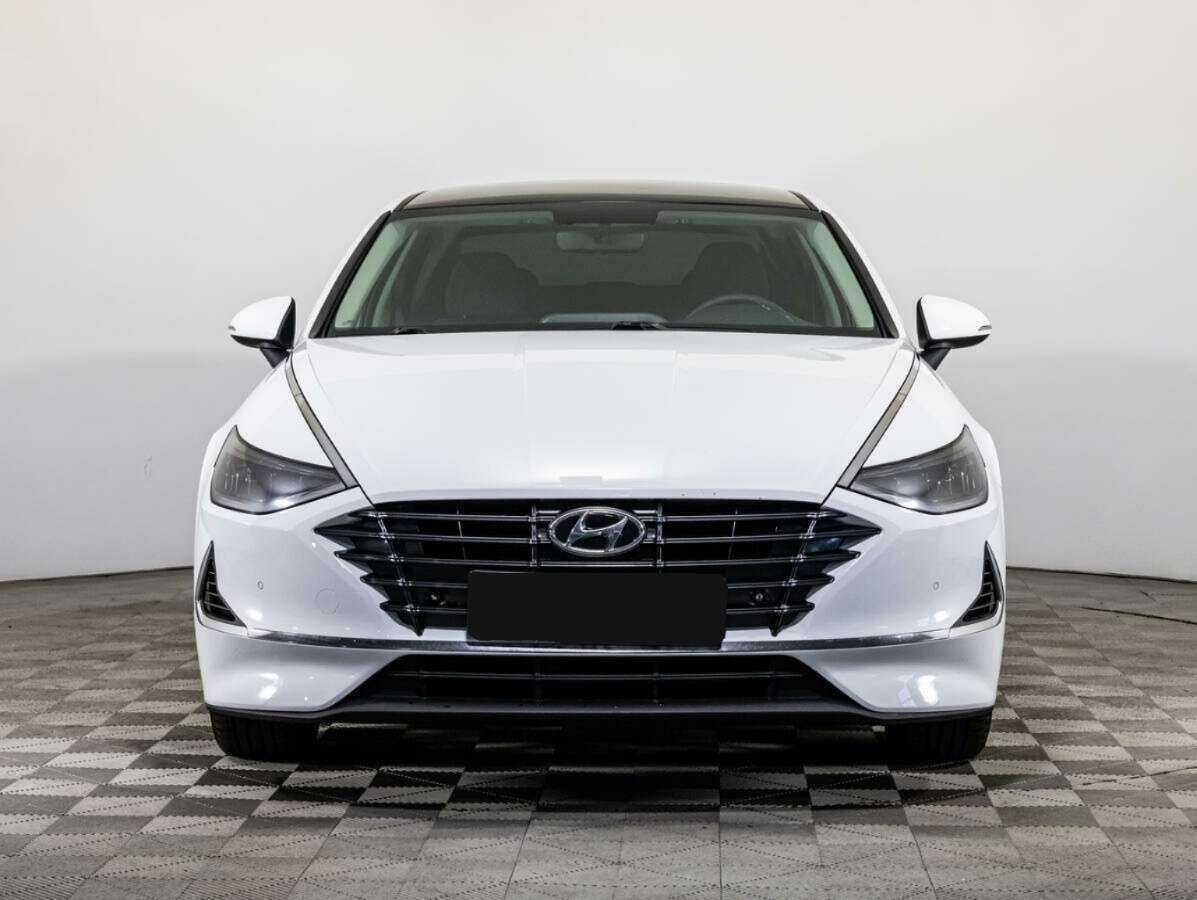 Hyundai Sonata 2020 года с пробегом. Фото: #1
