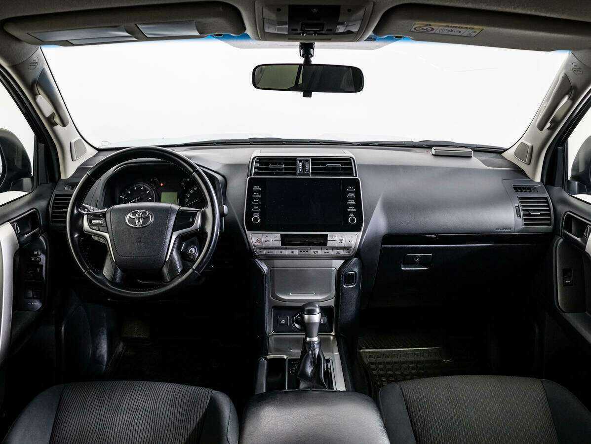 Toyota Land Cruiser Prado 2021 года с пробегом. Фото: #10