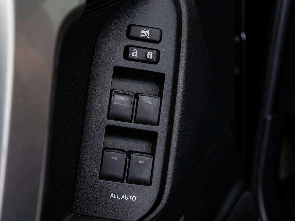 Toyota Land Cruiser Prado 2021 года с пробегом. Фото: #13