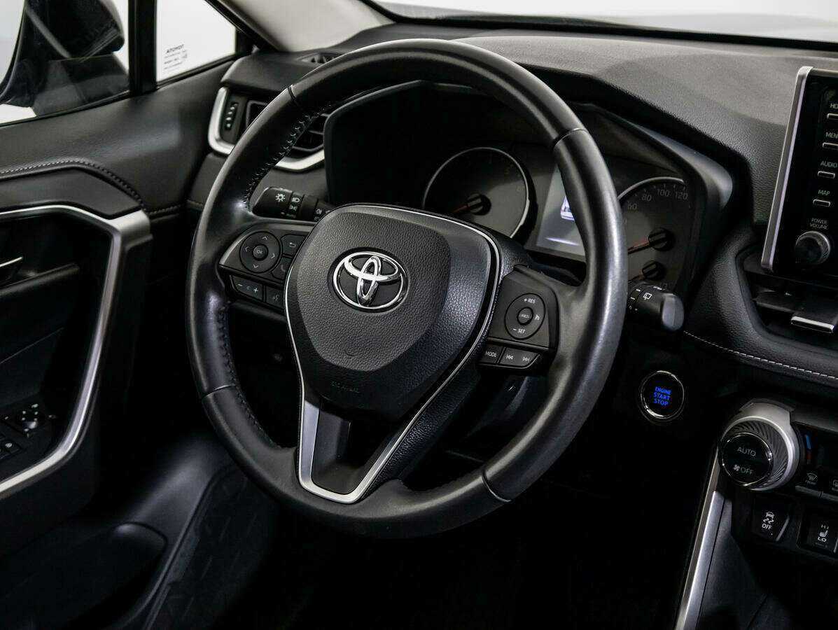 Toyota RAV4 2021 года с пробегом. Фото: #15