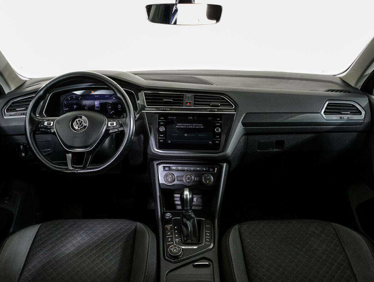 Volkswagen Tiguan 2017 года с пробегом. Фото: #9