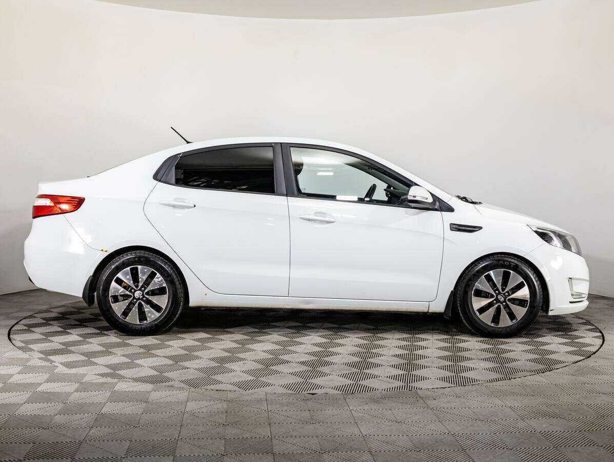 Б/У Киа Рио 2012 года. Фото: #3