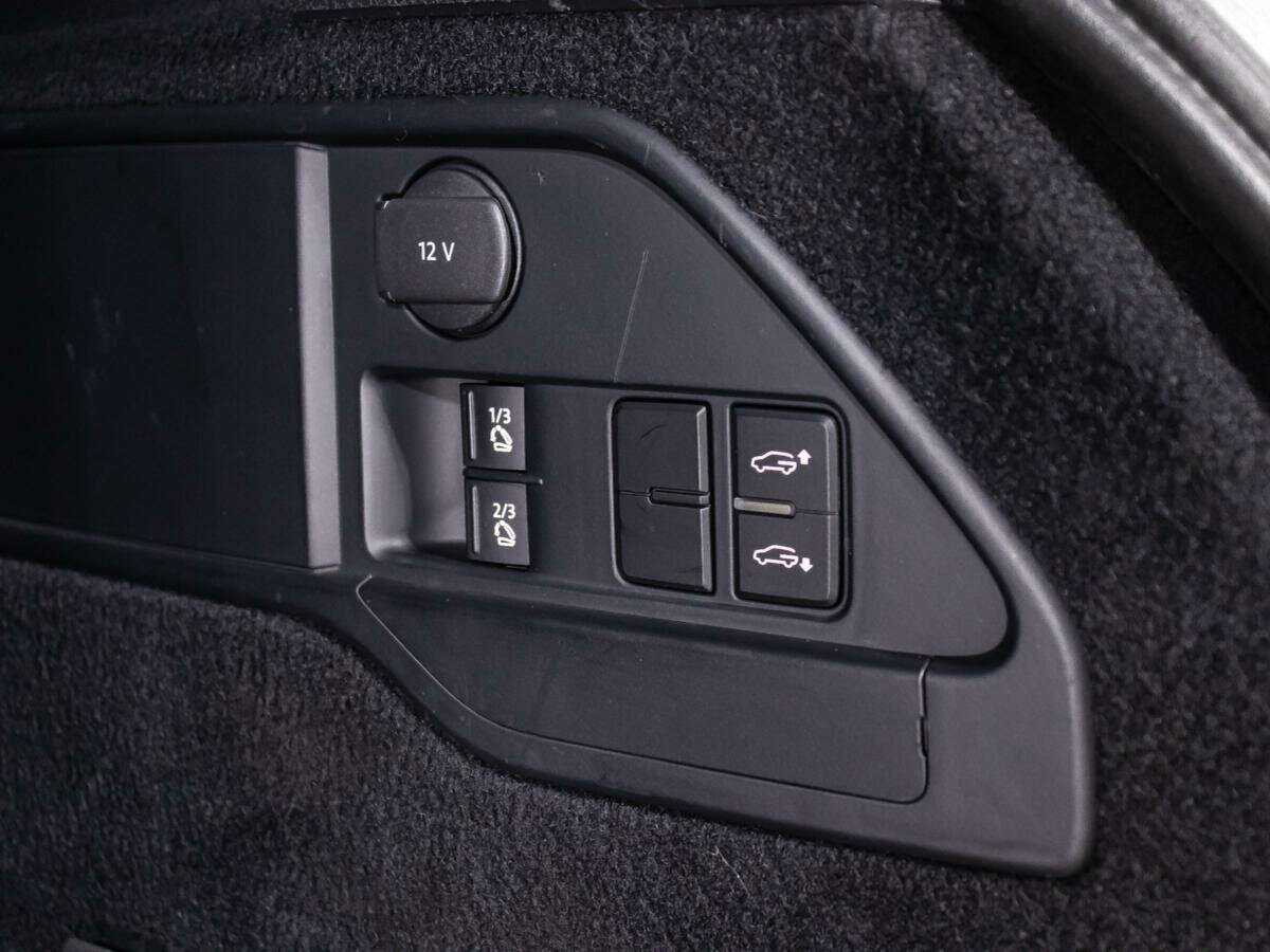 Volkswagen Touareg 2012 года с пробегом. Фото: #15